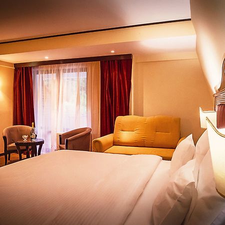 Perla Hotel 斯兰默多瓦 外观 照片