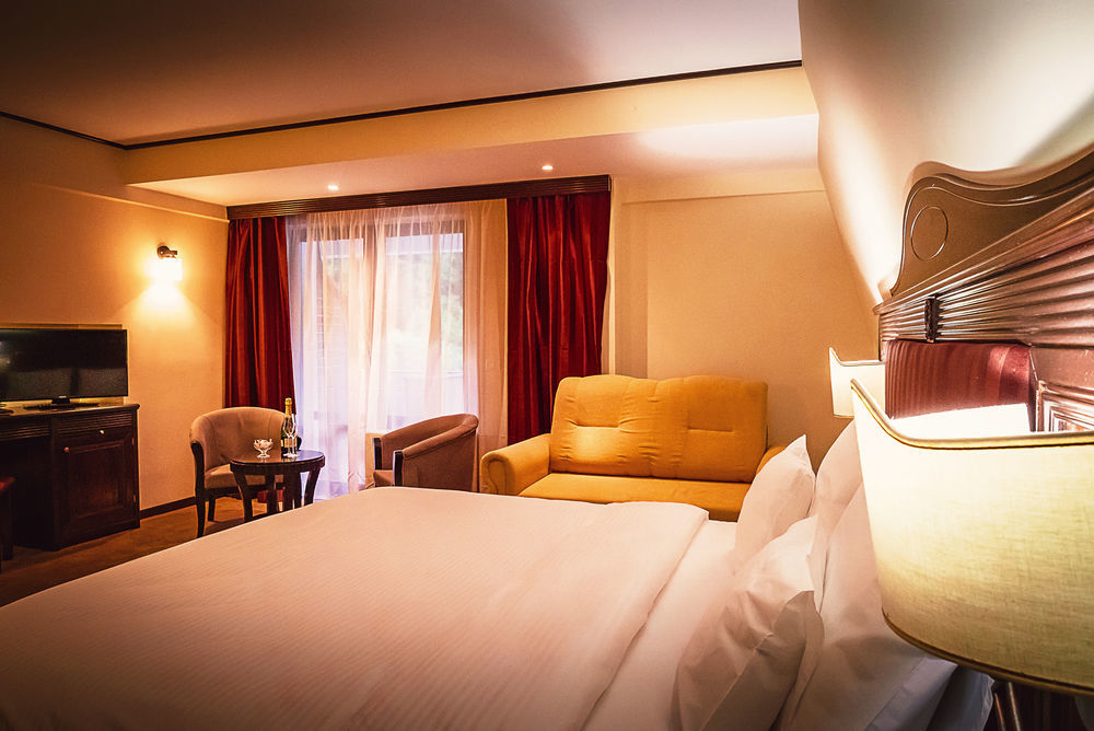 Perla Hotel 斯兰默多瓦 外观 照片